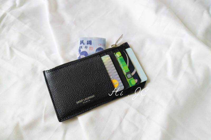 [私藏衣櫃]Saint Laurant信用卡卡夾零錢包開箱分享文(小資女的輕奢華享受和小包包的好夥伴)