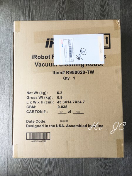 [3C購物] iRobot Roomba 980掃地機器人開箱文-我太完美的居家助手以及科技始終來自人的惰性極致代表