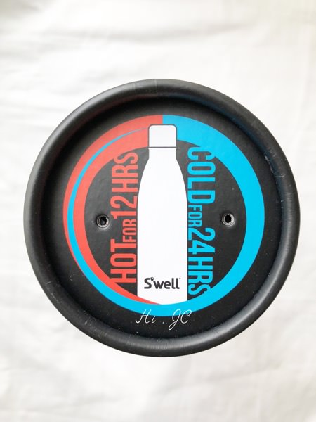 [日常小物開箱] 喝水也時尚的Swell水壺簡易開箱及那裡買最便宜資訊分享