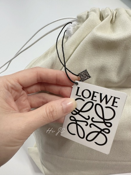 Loewe Cubi包