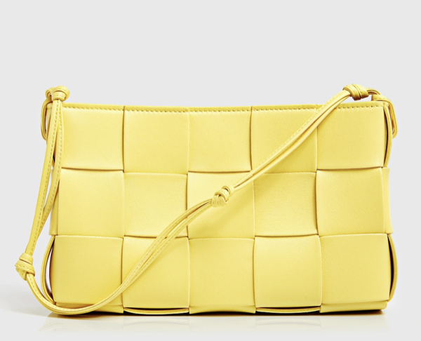 電商折扣資訊更新(11/6更新)-雙11折扣開始囉!IFCHIC站雙11折扣價格直接再減111美金+FWRD站滿額最高7折+Farfetch站雙11新品75折+Mytheresa站雙11折扣+IU廣告的高麗潔牙膏用券折扣100元 雙11折扣