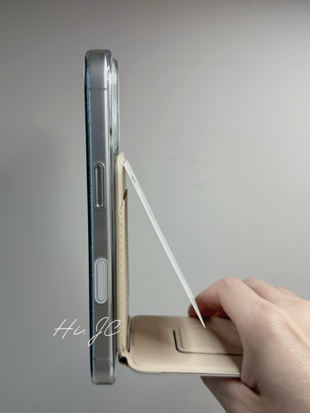 開箱~Moft手機支架好用嗎?(來開箱傳說中的百變手機支架) 開箱~Moft手機支架好用嗎?(來開箱傳說中的百變手機支架)