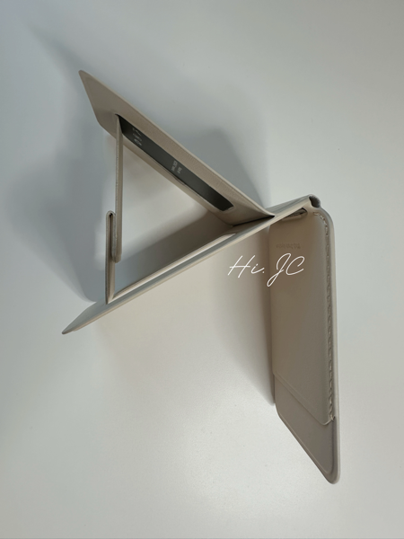 開箱~Moft手機支架好用嗎?(來開箱傳說中的百變手機支架) 開箱~Moft手機支架好用嗎?(來開箱傳說中的百變手機支架)