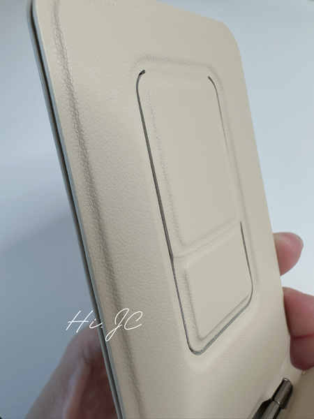 開箱~Moft手機支架好用嗎?(來開箱傳說中的百變手機支架) 開箱~Moft手機支架好用嗎?(來開箱傳說中的百變手機支架)