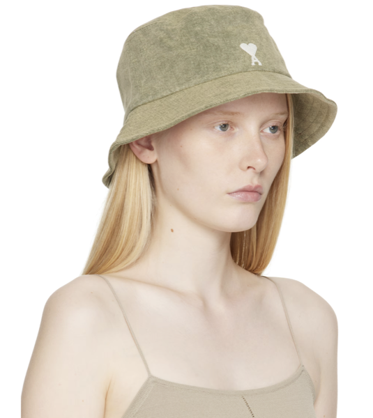 電商折扣資訊更新(12/26更新)-IFCHIC站3折起還有額外9折+Cettire站折上折(限時)+SSENSE站3折起+ Demellier包包折扣 電商折扣資訊更新(12/26更新)-IFCHIC站3折起還有額外9折+Cettire站折上折(限時)+SSENSE站3折起+ Demellier包包折扣