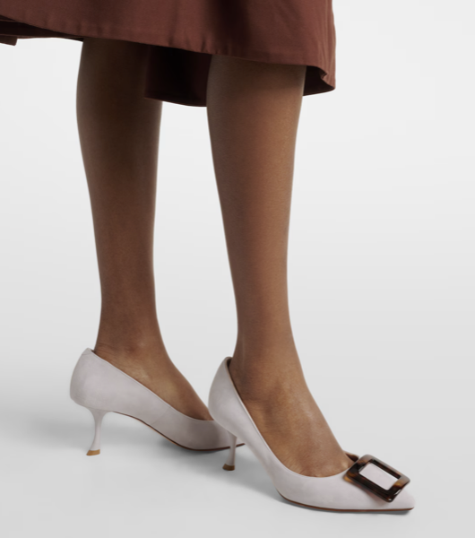 電商折扣資訊更新(3/27更新)-IFCHIC站4折起還有額外9折+Mytheresa站新客9折 電商折扣資訊更新(3/27更新)-IFCHIC站4折起還有額外9折+Mytheresa站新客9折